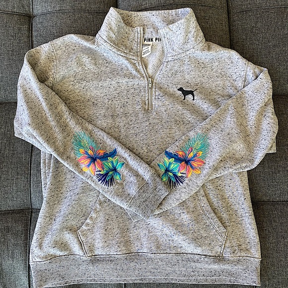 Victoria’s Secret PINk pullover sweatshirt - Picture 1 of 4